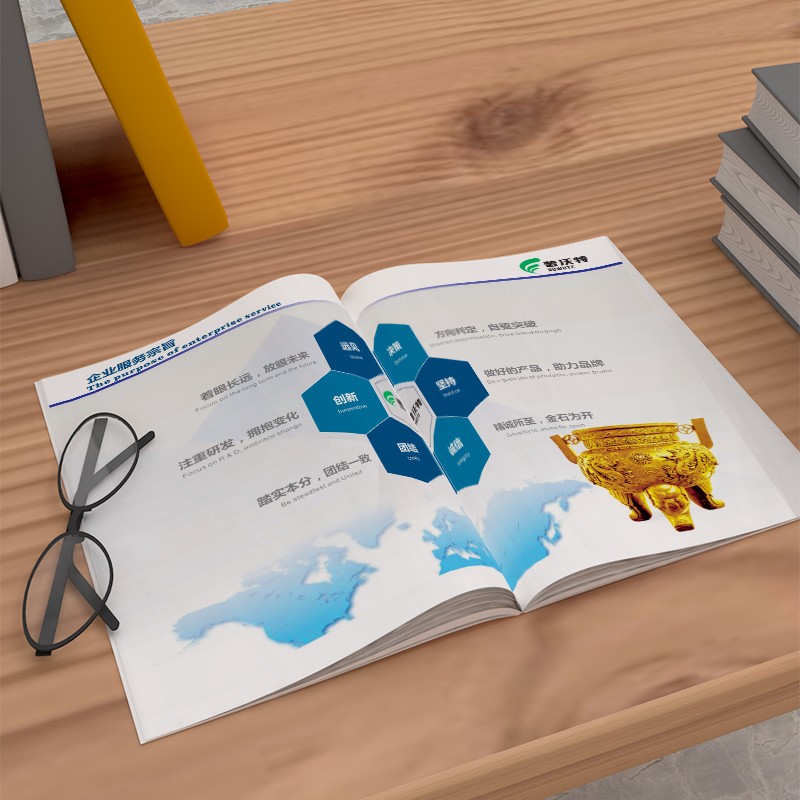 內(nèi)刊設(shè)計(jì)公司如何及時(shí)引入并深入探討行業(yè)動(dòng)態(tài)和前沿趨勢，以保持內(nèi)容的時(shí)效性和前瞻性？